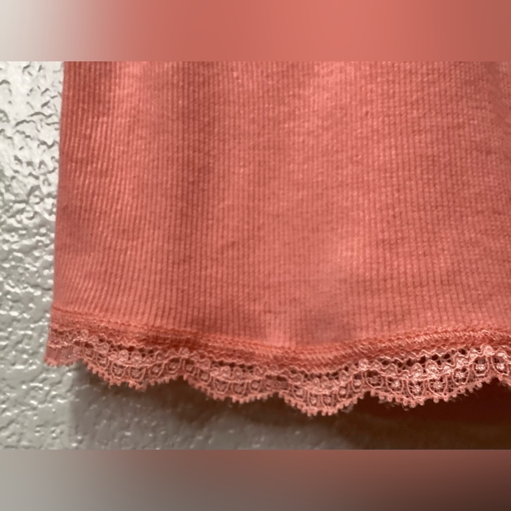 SO tank top ribbed lace racer back - Picture 6 of 8